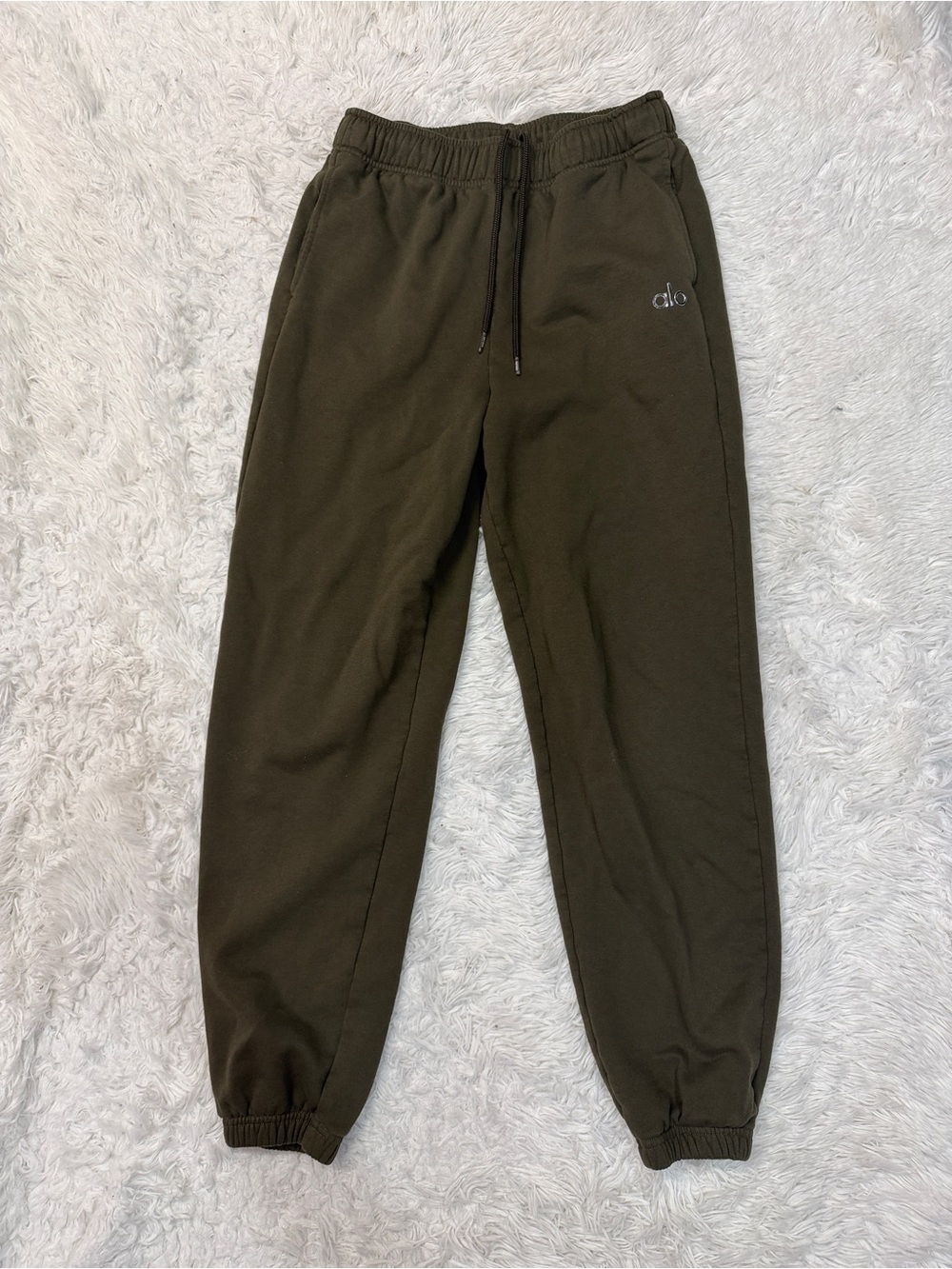 Alo Accolade Dark Green Joggers - Picture 2 of 5